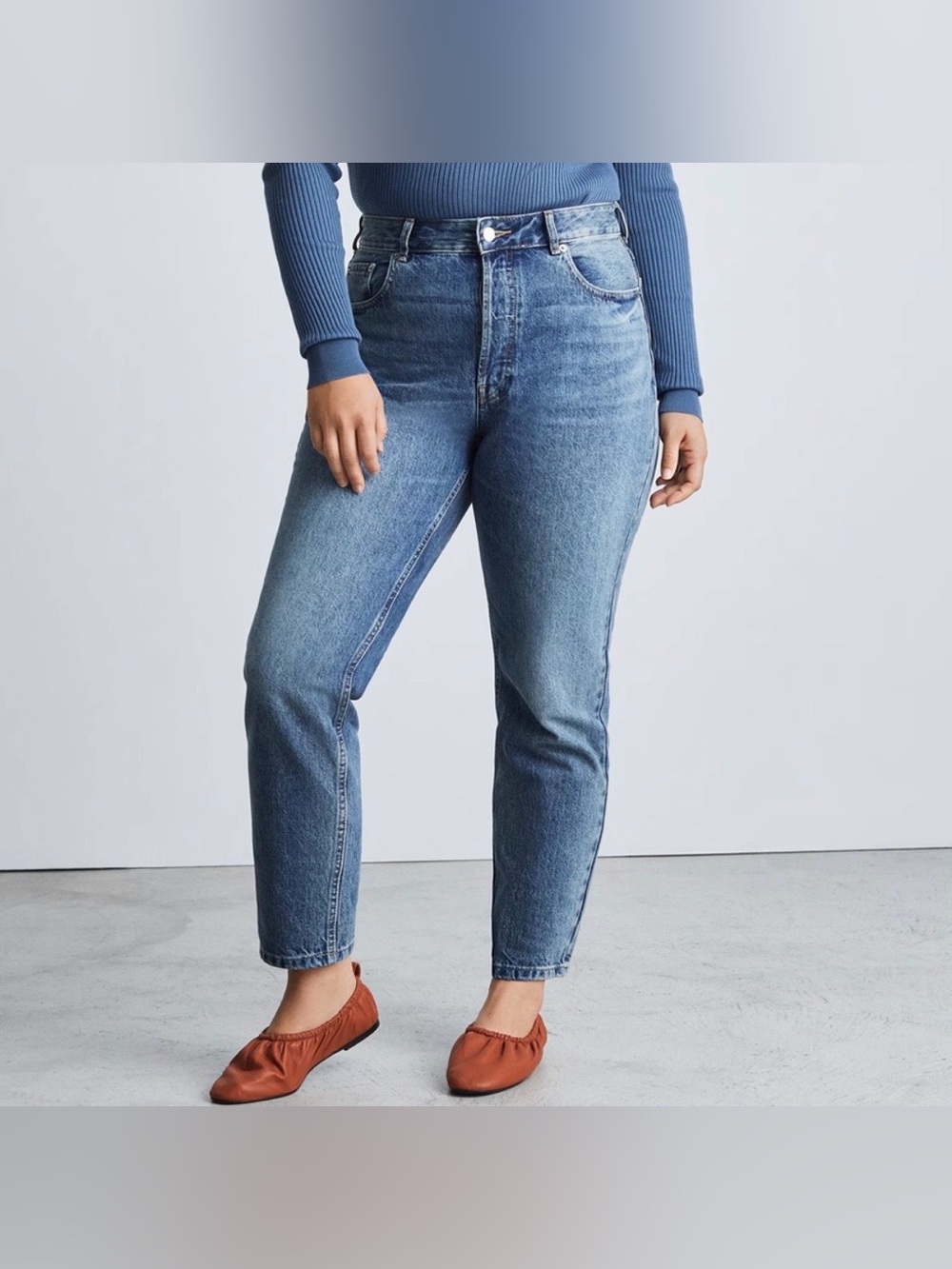 Everlane 90s Cheeky Straight Jean Organic Cotton Midwash Size 31 Regular